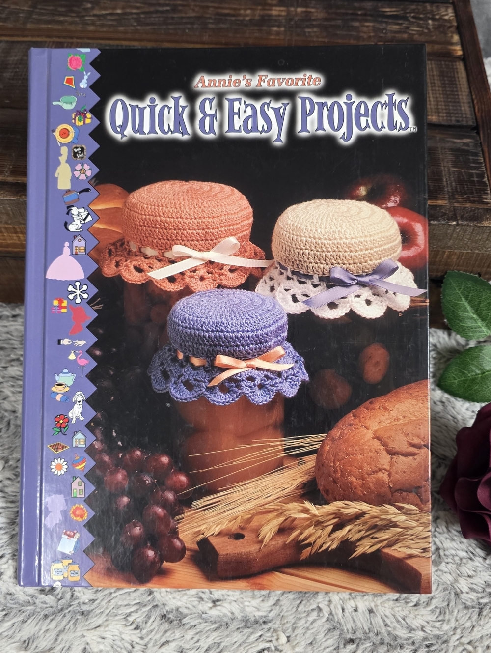 Annie's Favorite Quick & Easy Projects Crochet Craft Book